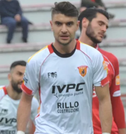 perugia-grifo-football-player-sports-sport-venue-1590893-pxherecom-31-6a4f324807968